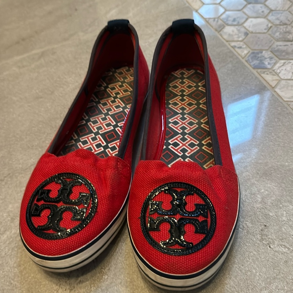 Authentic Tory Burch canvas slip on sneaker